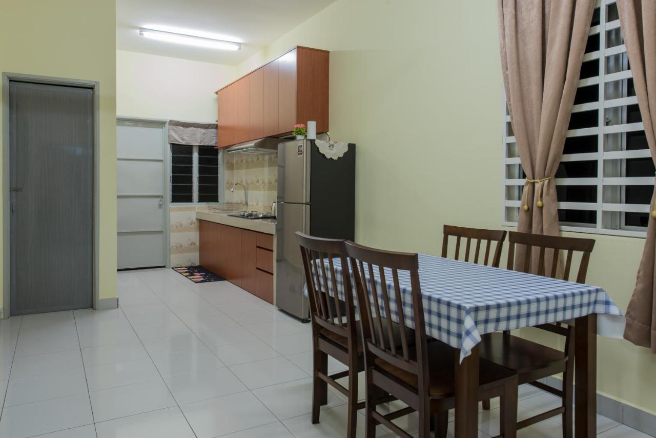 Zai Ham Homestay Pusing Exterior photo